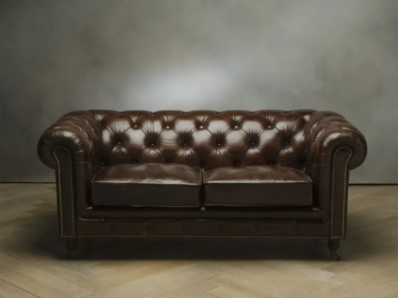 un divano chesterfield