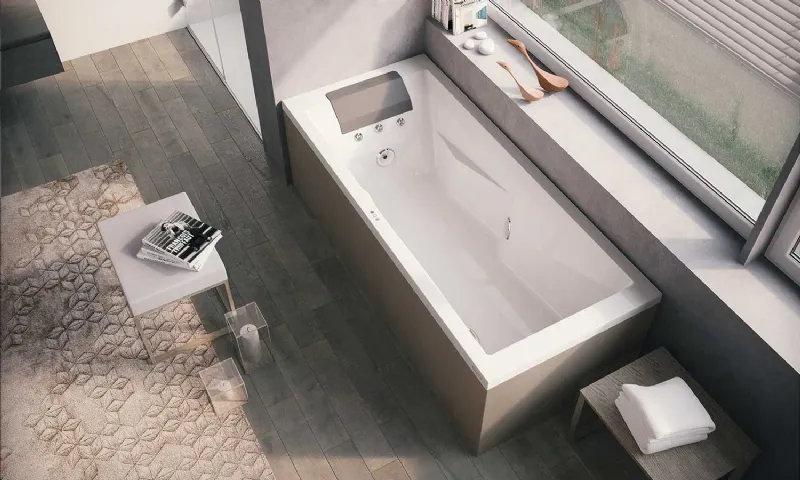 Vasca idromassaggio Jacuzzi 