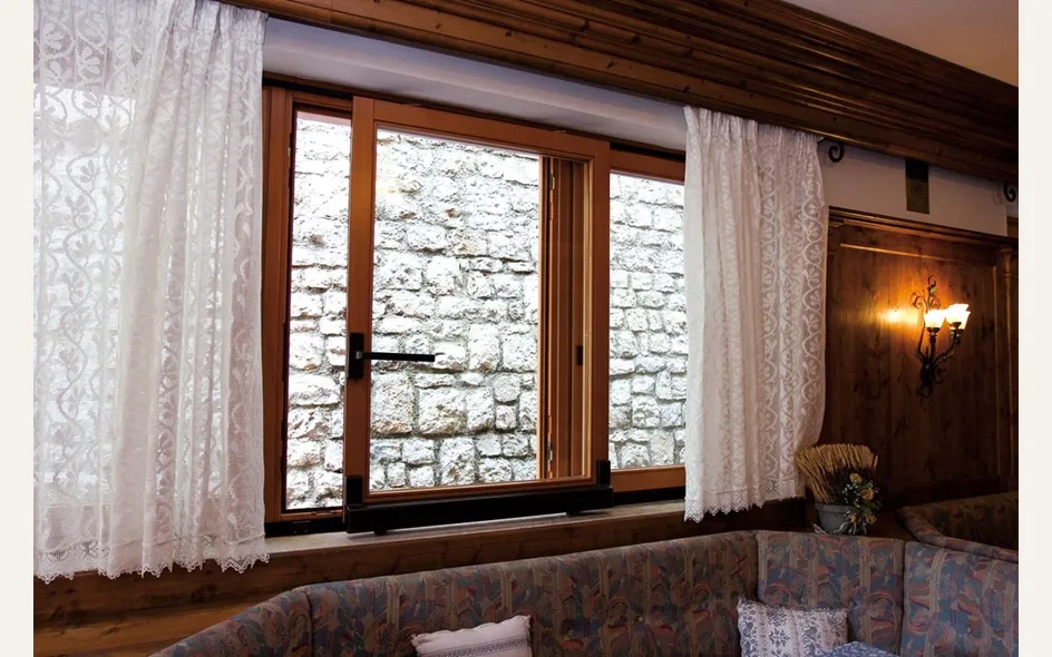 Finestre scorrevoli legno
