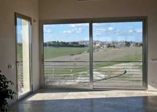 Infissi in alluminio 