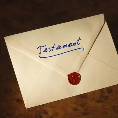 La successione testamentaria presuppone l'esistenza di un testamento (olografo o fatto presso un notaio)