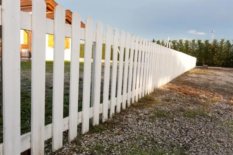 Una recinzione in legno