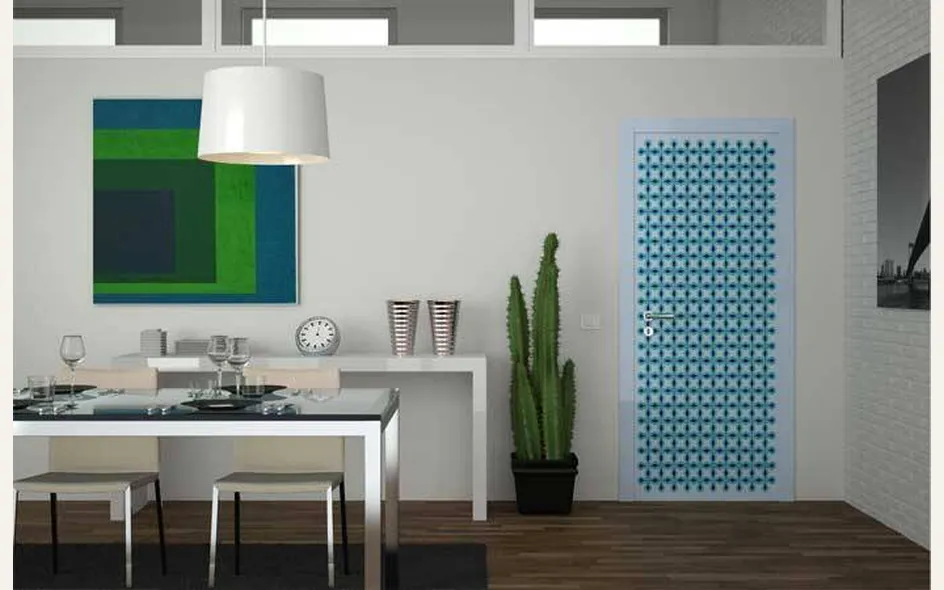 Porta azzurra per sala da pranzo