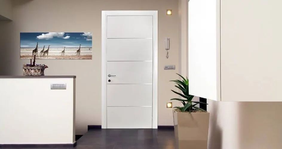 Porta moderna bianca