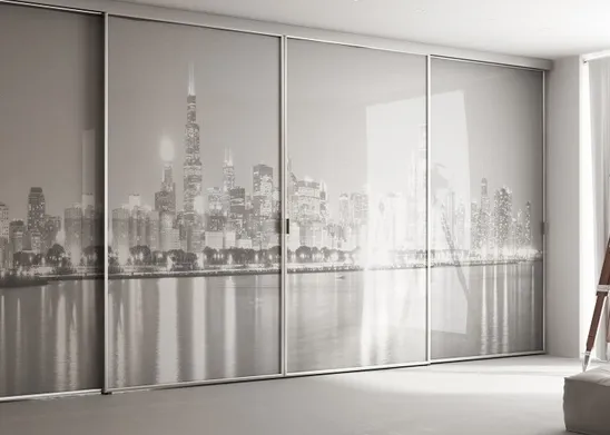 Porte scorrevoli in vetro decorate