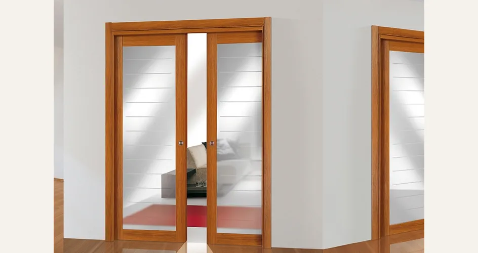 Porta interna in vetro e legno