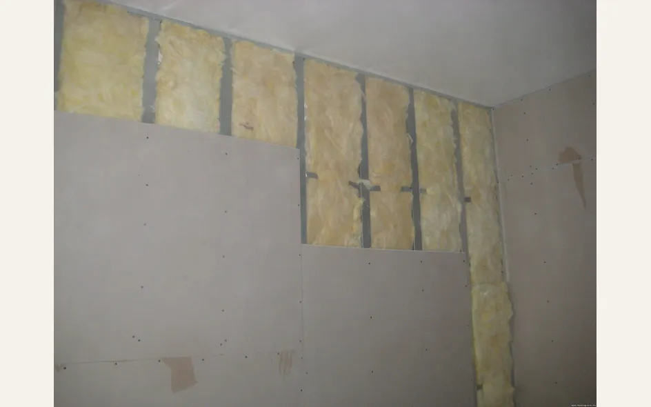 Struttura per una parete in cartongesso