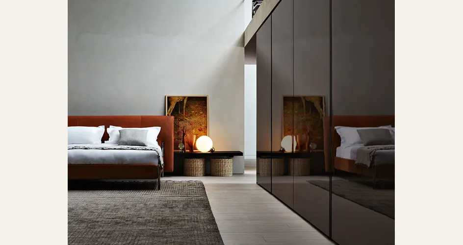 Molteni firma l’armadio Gliss Master a filo e il letto Nick 