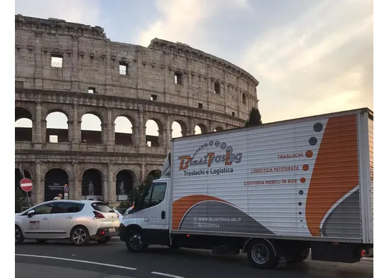 Balasi Traslog srl per il deposito mobili si avvale di partner qualificati quali Custodia Mobili Roma
