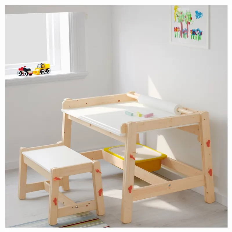 La scrivania per bambini Ikea Flisat