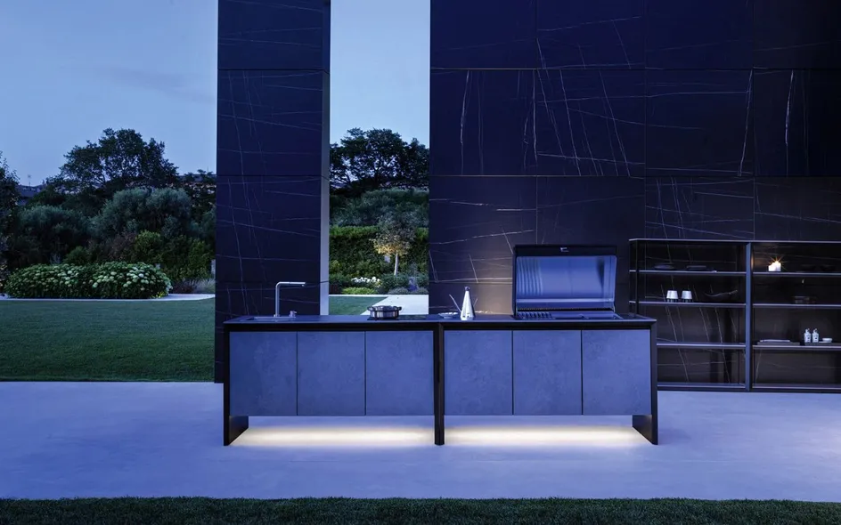Varaschin - Outdoor Cooking, cucina da esterno in alluminio e gres con barbecue