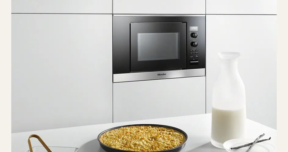 Forno a microonde da incasso Miele M 6032 SC
