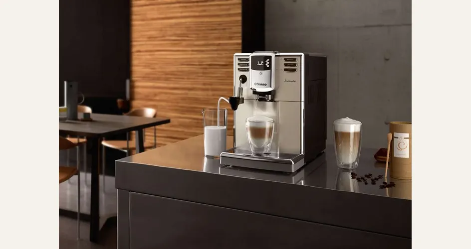 Macchina da caffè automatica Saeco Incanto