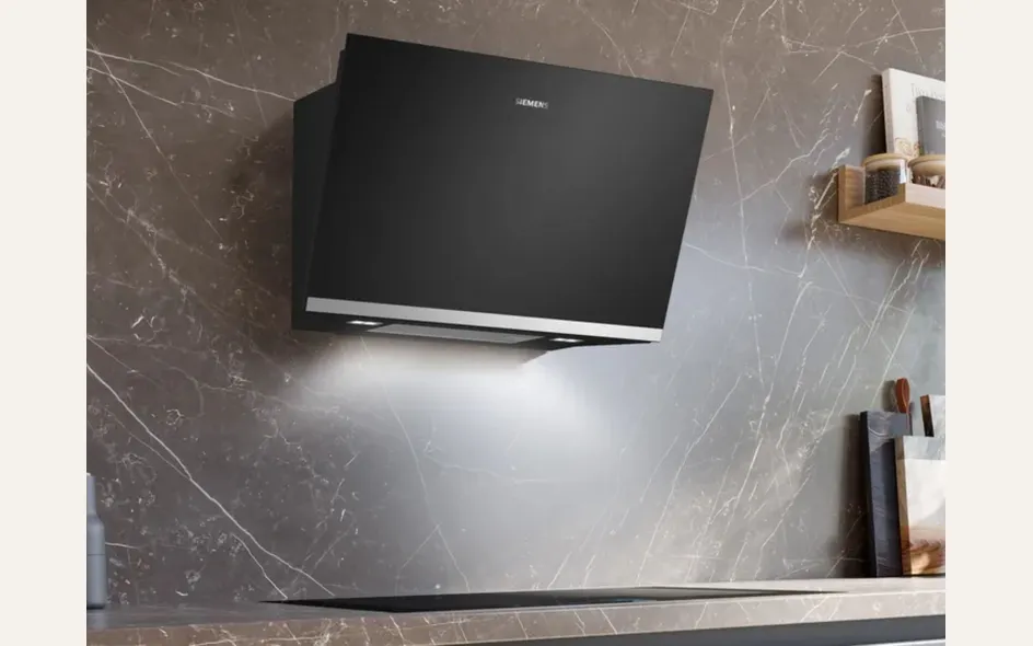 Cappa a ricircolo iQ500 Modalità Sabbath di Siemens, un sistema che dialoga con il piano cottura.