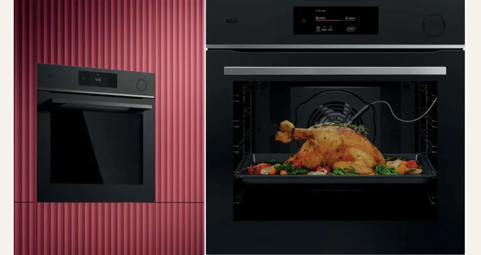 AEG - Forno a vapore serie 7000 con pulizia pirolitica 
