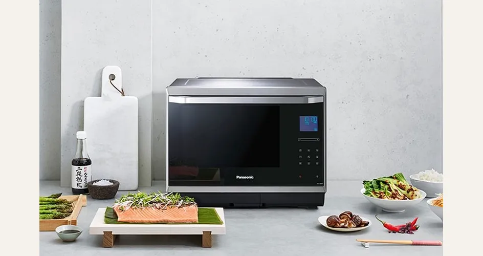 Forno a microonde combinato Panasonic NN-CS894S