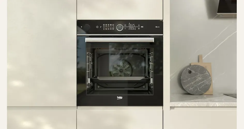 BBIS18400BCSWE di Beko