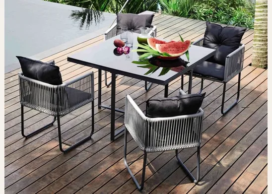 Arredo veranda moderna