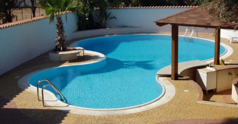 Piscine prefabbricate interrate