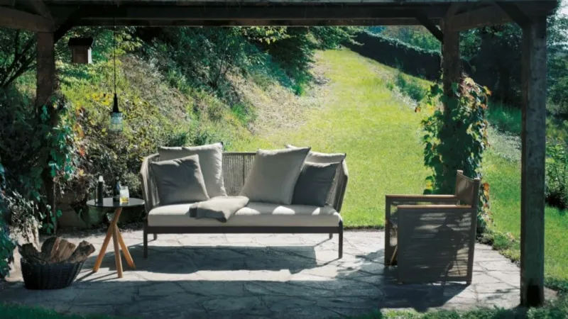 Collezione Spool di Roda - Divanetto da giardino