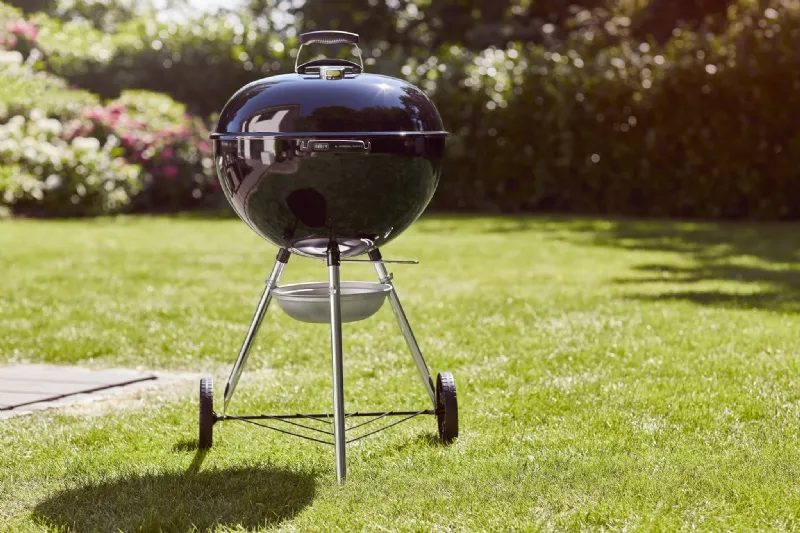 Il barbecue a carbone Original Kettle E-5710 - 57 cm
