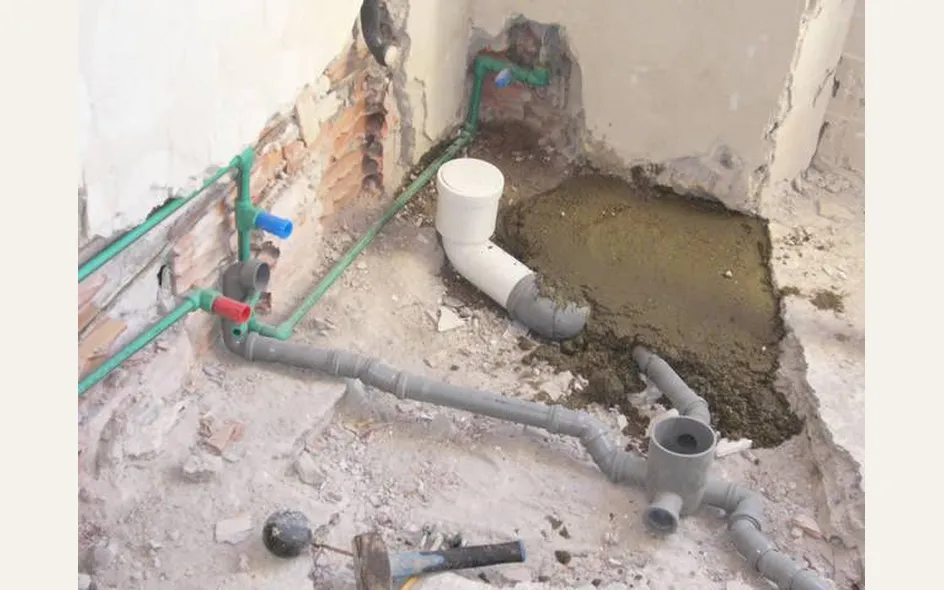 Dettaglio impianto idrico bagno