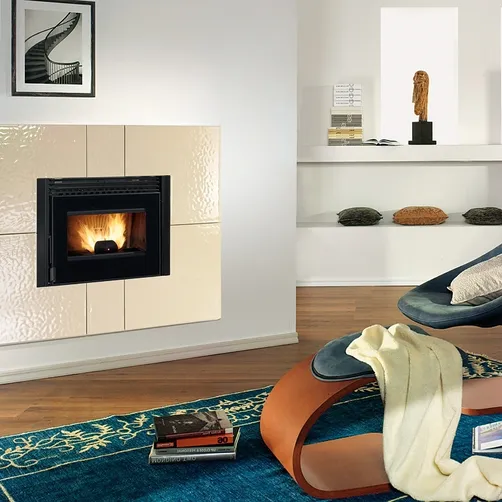Inserto a pellet della Nordica Extraflame modello Comfort Plus Crystal