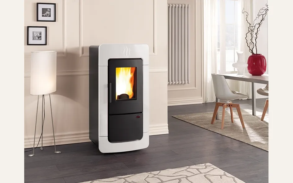 Termostufe a pellet Nordica modello Diadema Idro