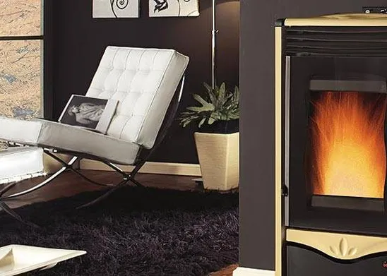 Stufa a pellet Duchessa Steel della Nordica Extraflame