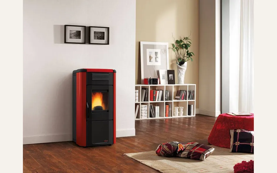 Stufa a pellet modello Viviana della Nordica Extraflame