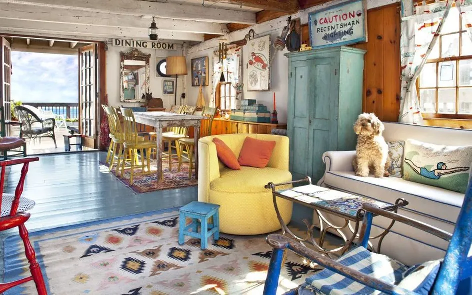 Un mix di stile vintage e shabby per questa casa al mare