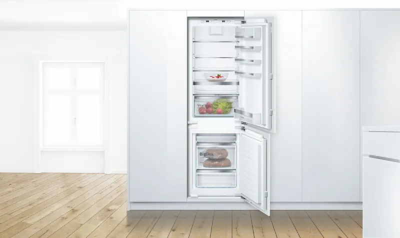 Bianco il frigo da incasso Bosch Serie 6 KIN86AF30F