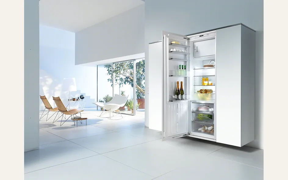 Il frigorifero da incasso K 37683 iDF di Miele