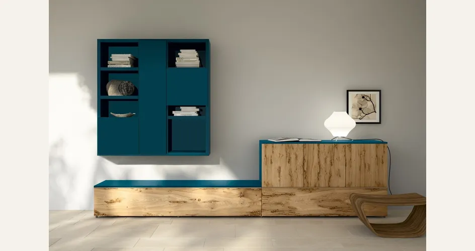 Composizione per soggiorno in legno e materiale plastico