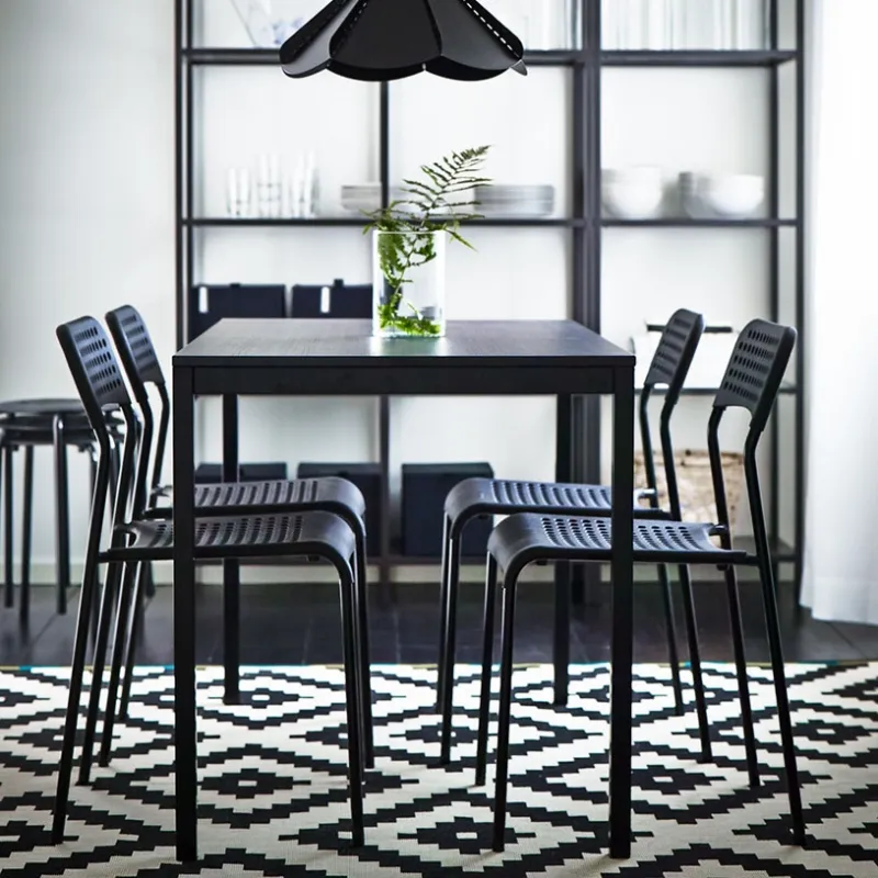 cucina Ikea con tavolo economico Tärendö