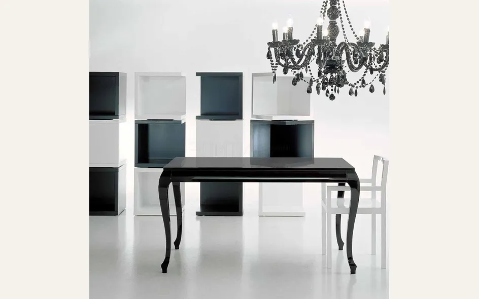 Tavoli quadrati allungabili di design