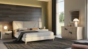 Testiera e tessuti del letto: il punto di partenza (foto Letto Adriatica Specchiera Linea)