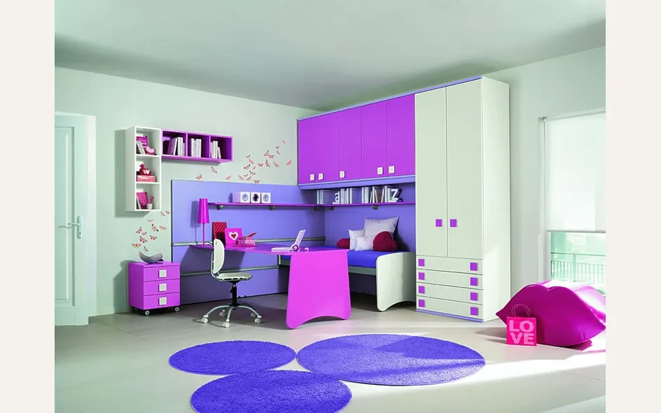 cameretta ragazza accessoriata