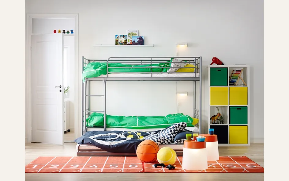 Svarta Ikea