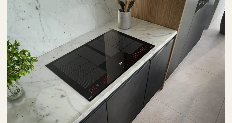 Piano cottura induzione HII88810NTI di Beko